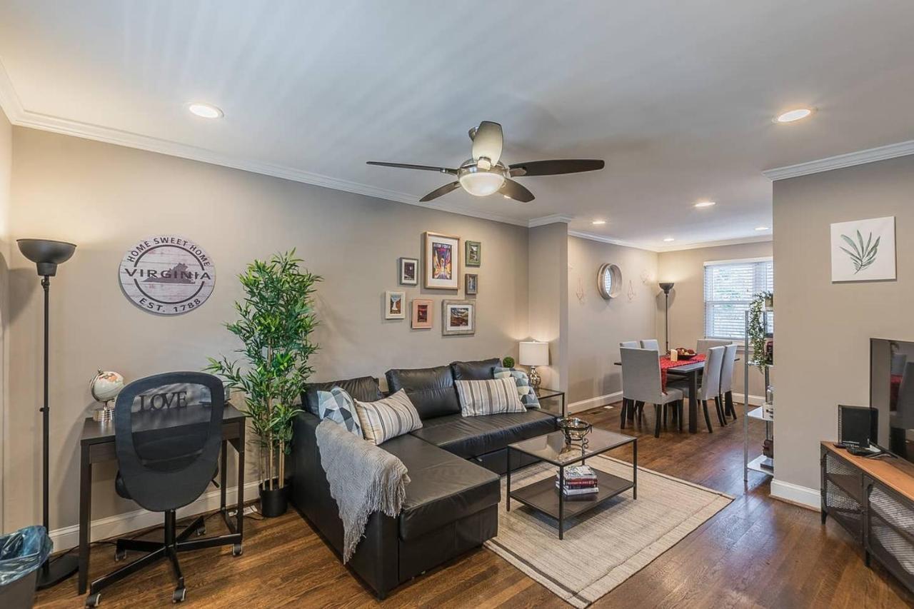 Beautiful 3Br 2Ba House With Cozy Backyard By Cozysuites アレクサンドリア エクステリア 写真